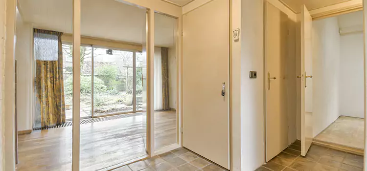 Why Choose Our Pocket Door Experts in Lakewood, CA?